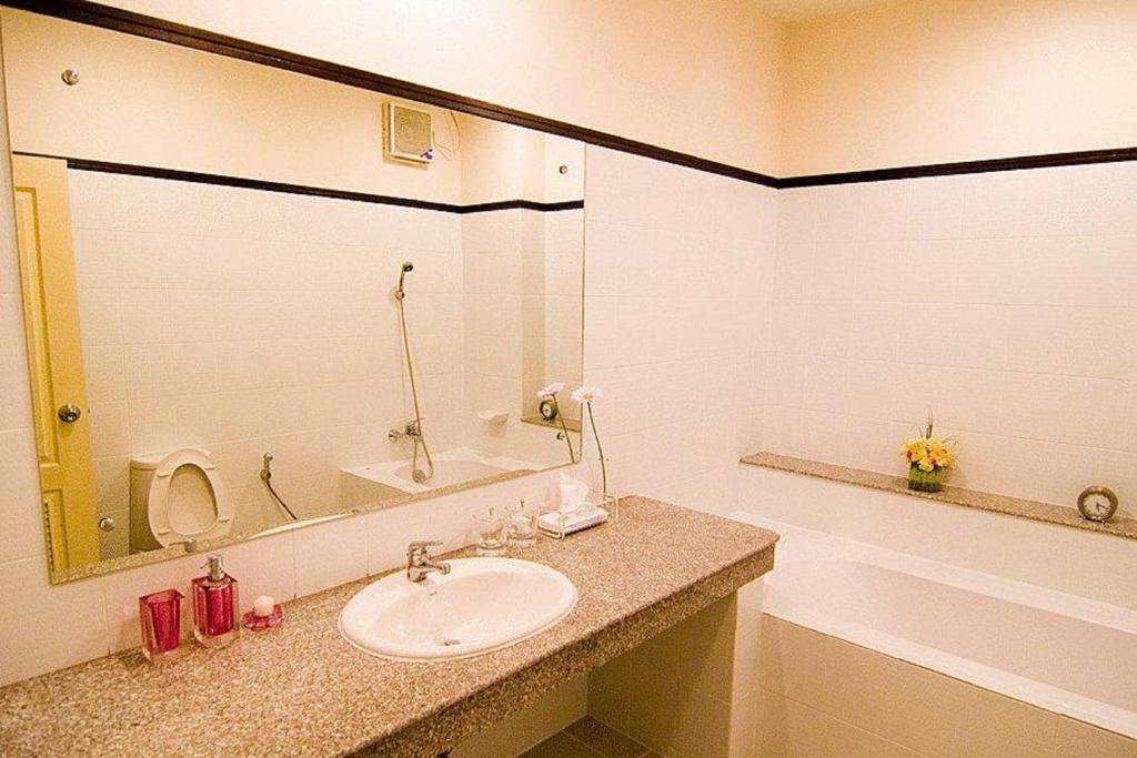 Baiyoke Ciao Hotel Chiang Mai Oda fotoğraf