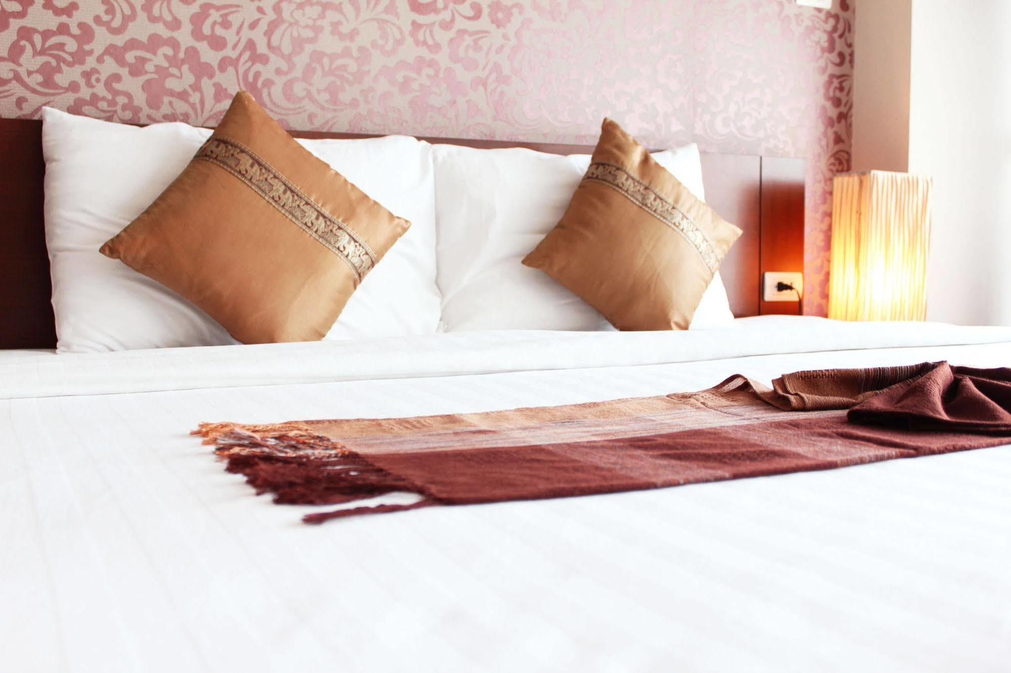 Baiyoke Ciao Hotel Chiang Mai Dış mekan fotoğraf