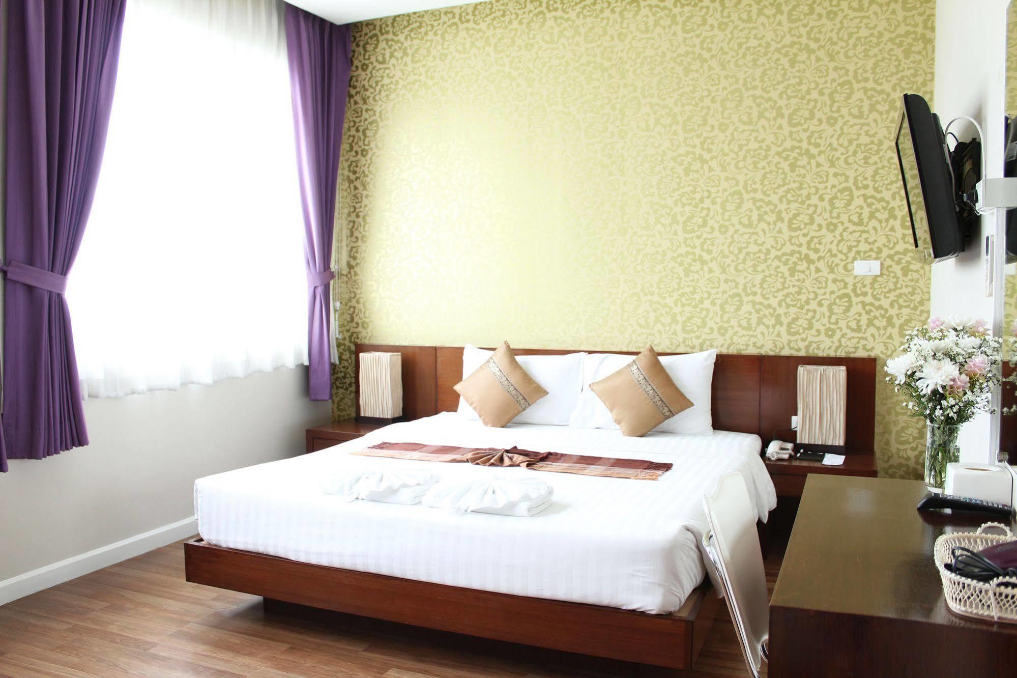 Baiyoke Ciao Hotel Chiang Mai Dış mekan fotoğraf